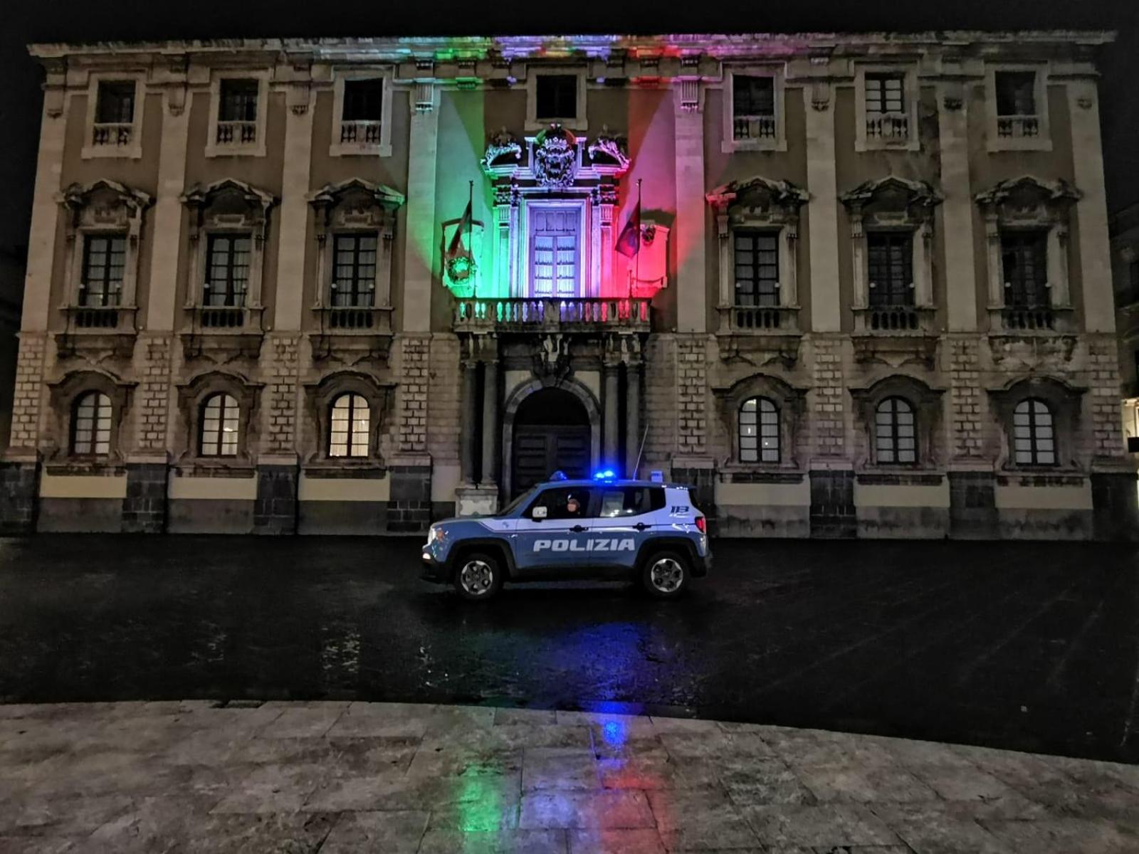 Fuoco Dell'Etna Hotel คาตาเนีย ภายนอก รูปภาพ