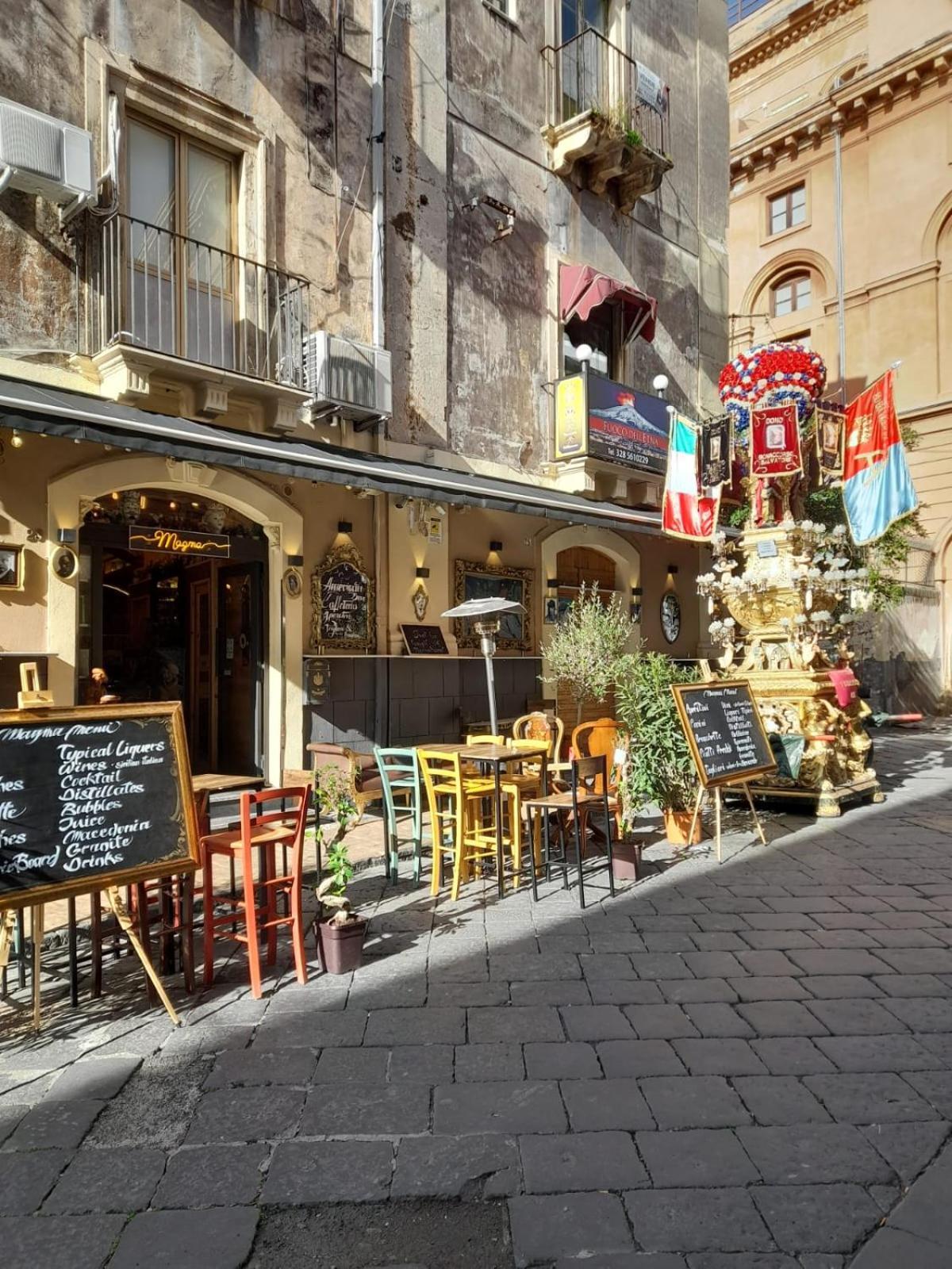 Fuoco Dell'Etna Hotel คาตาเนีย ภายนอก รูปภาพ
